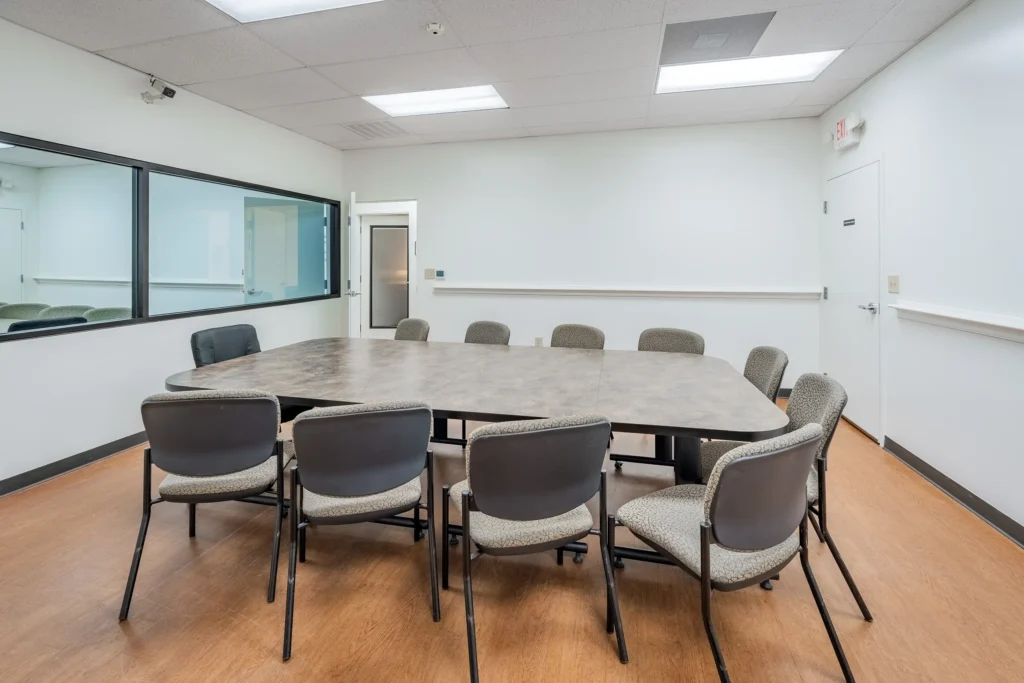 Dilworth Interviewing - AOC Marketing Research facility